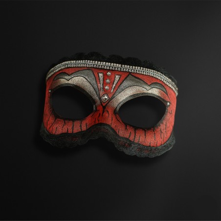 Antifaz artesanal rojo Diabla para carnaval
